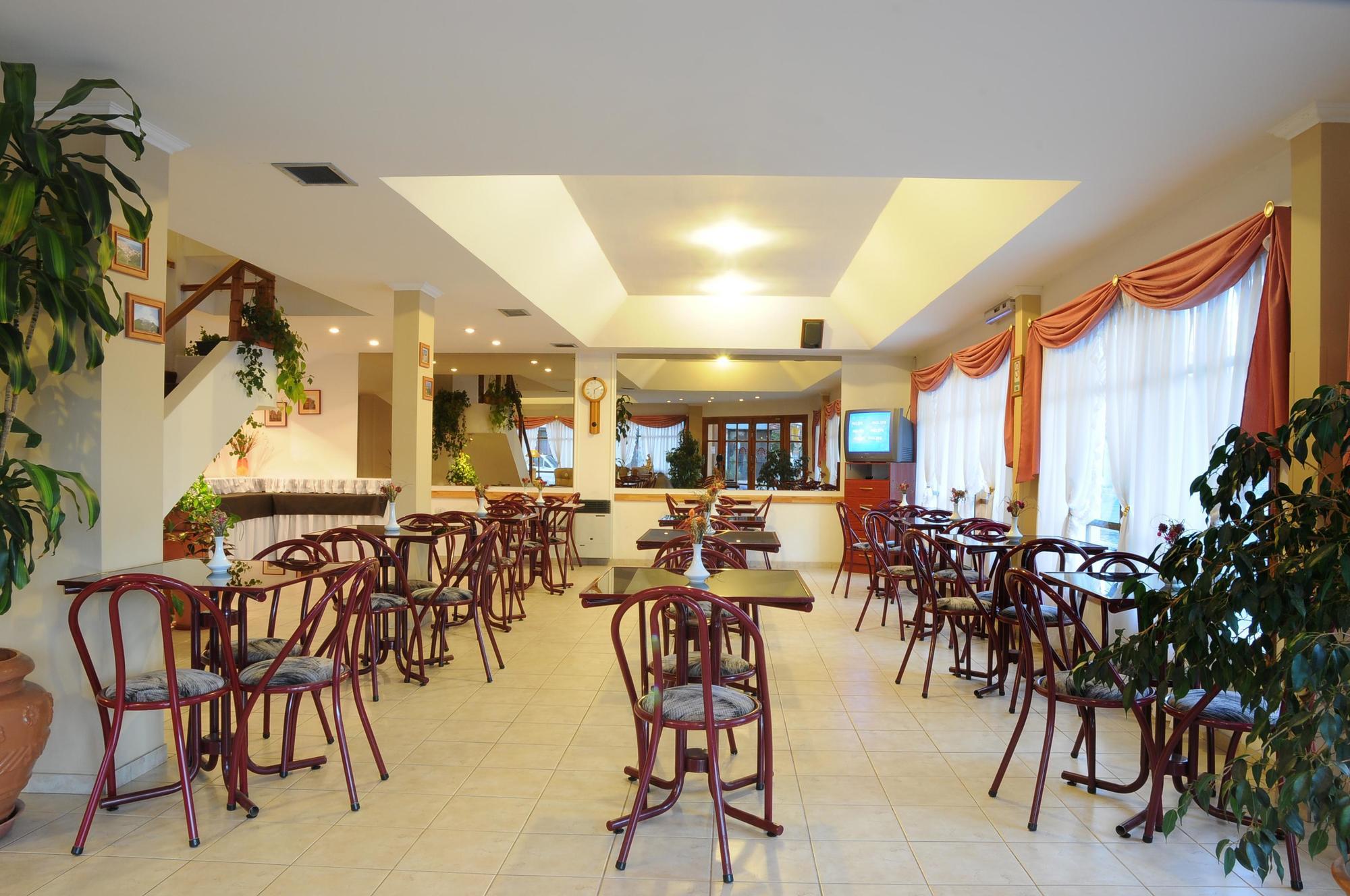 Hotel Salerno Villa Carlos Paz Exterior foto